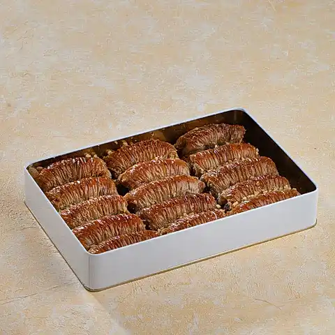 Cevizli Arnavut Burma Baklava