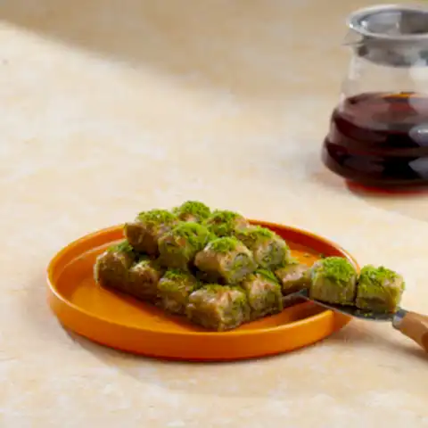 Küçük Özel Baklava